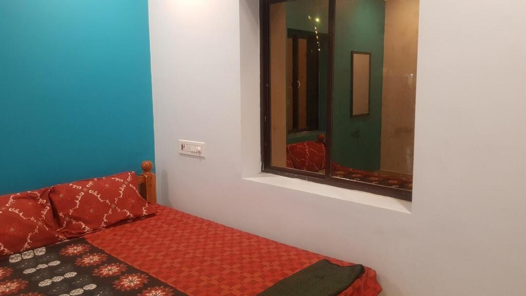 Jms Guest House Tirunallar Kültér fotó